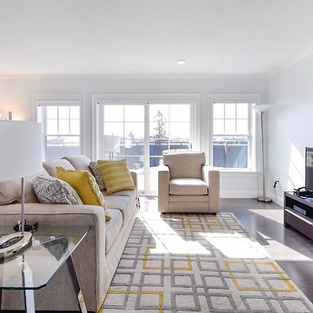 Global Luxury Suites South Бостън Екстериор снимка